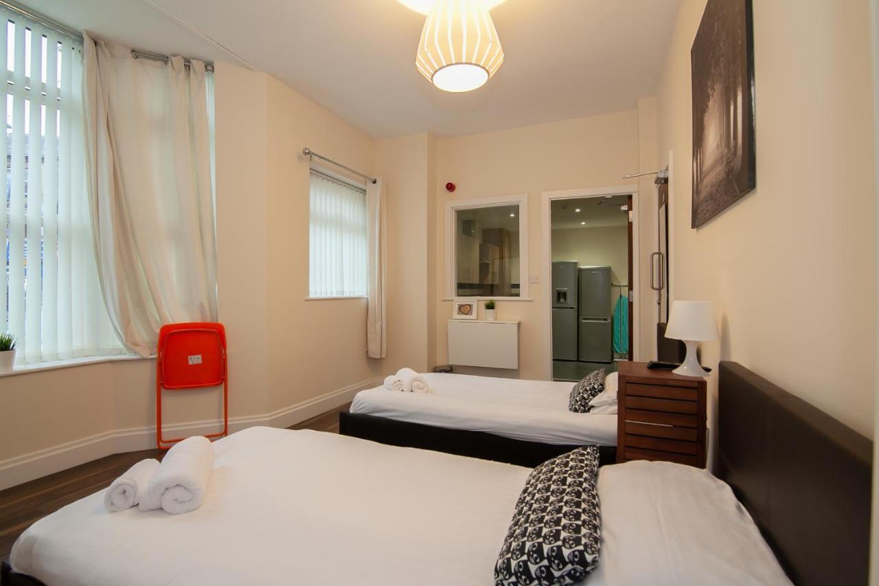 Casa Fresa Franks Serviced Accommodation Liverpool Eksteriør billede