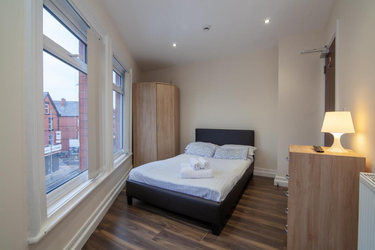 Casa Fresa Franks Serviced Accommodation Liverpool Eksteriør billede