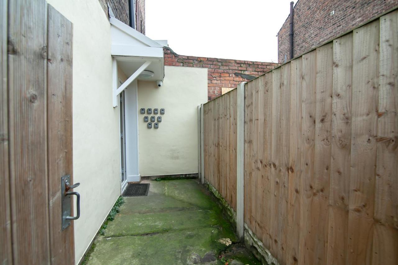 Casa Fresa Franks Serviced Accommodation Liverpool Eksteriør billede
