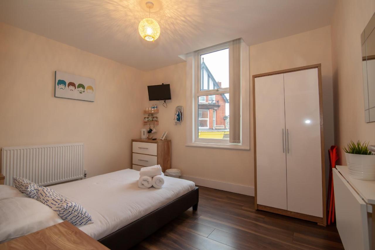 Casa Fresa Franks Serviced Accommodation Liverpool Eksteriør billede