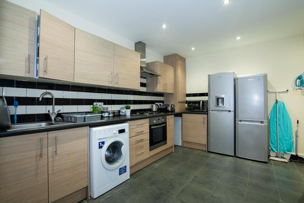 Casa Fresa Franks Serviced Accommodation Liverpool Eksteriør billede