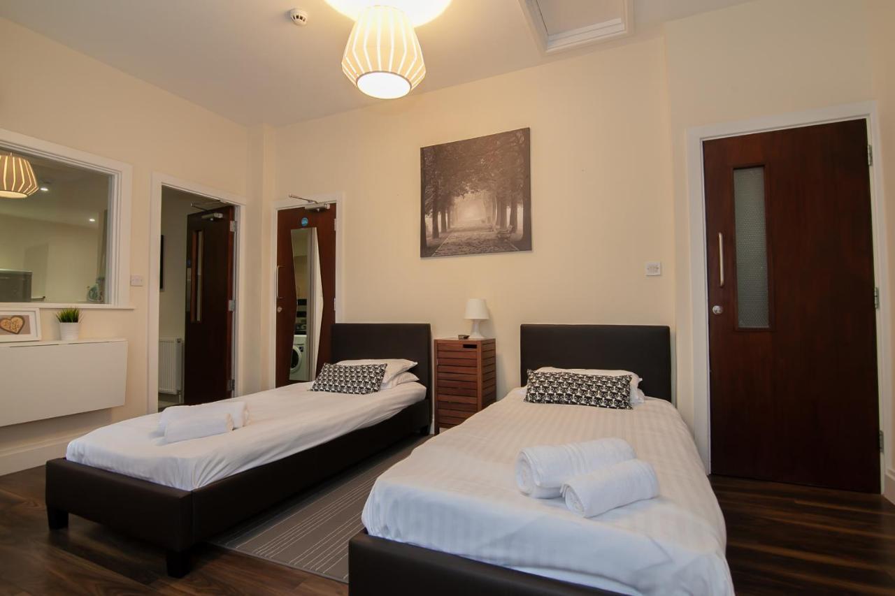 Casa Fresa Franks Serviced Accommodation Liverpool Eksteriør billede